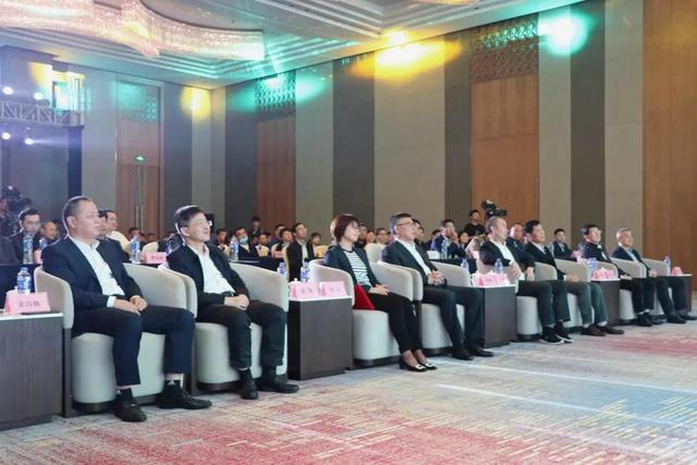 湖州举行2020浙江省足球超级联赛颁奖典礼